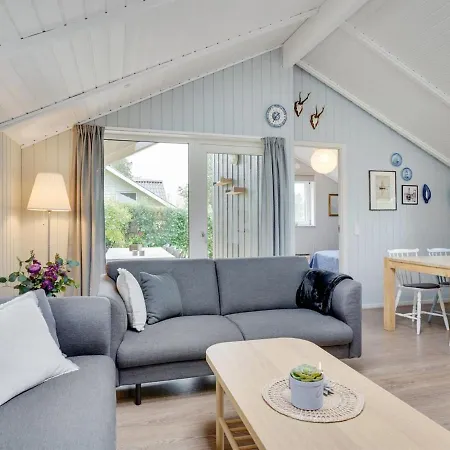 Holiday home Petrus - 750m From The Sea In Se Jutland By Interhome Hejls